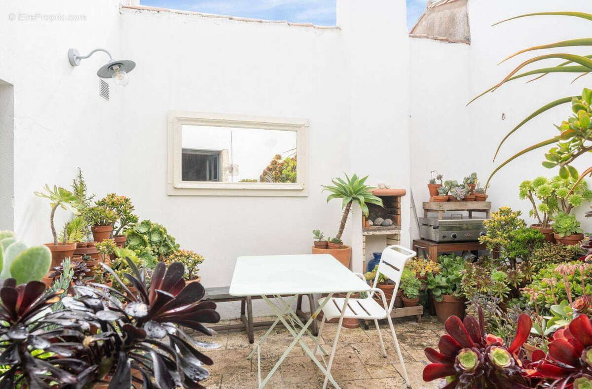 Appartement à ARS-EN-RE