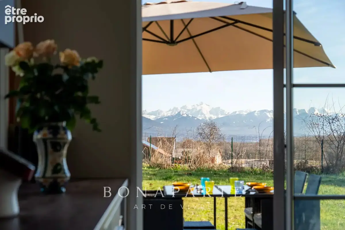 Cessy - maison p6 de 242 m² - vue mont-blanc - appartement independant - photo 6