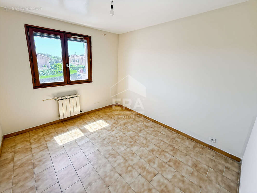 Appartement à SEPTEMES-LES-VALLONS