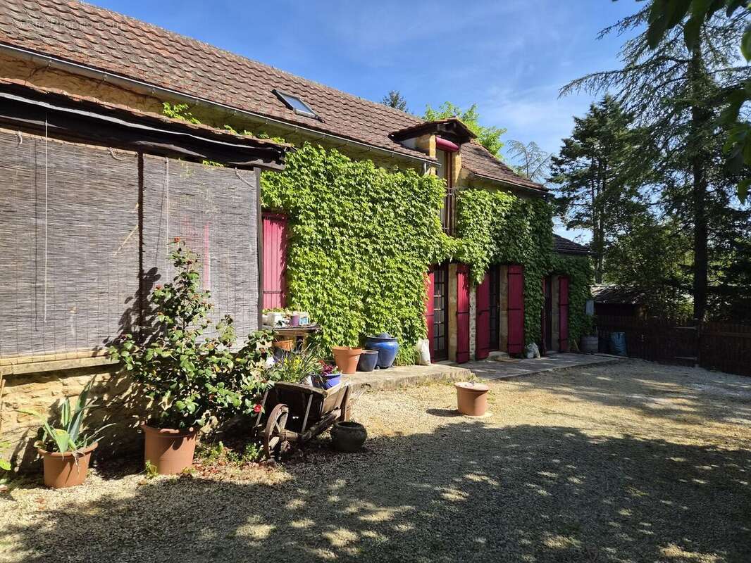 20260427111515 - Maison à SAINTE-ALVERE