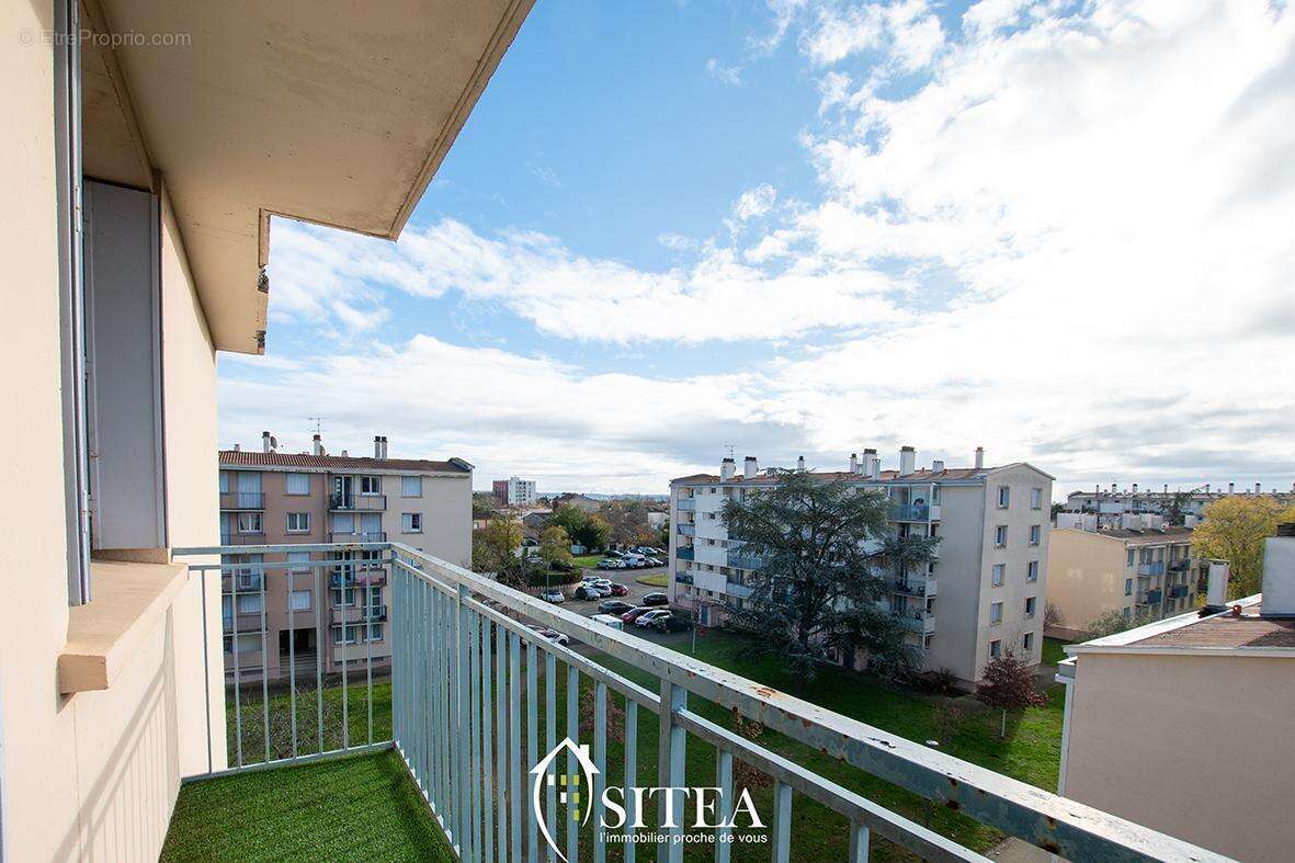 Appartement à COLOMIERS