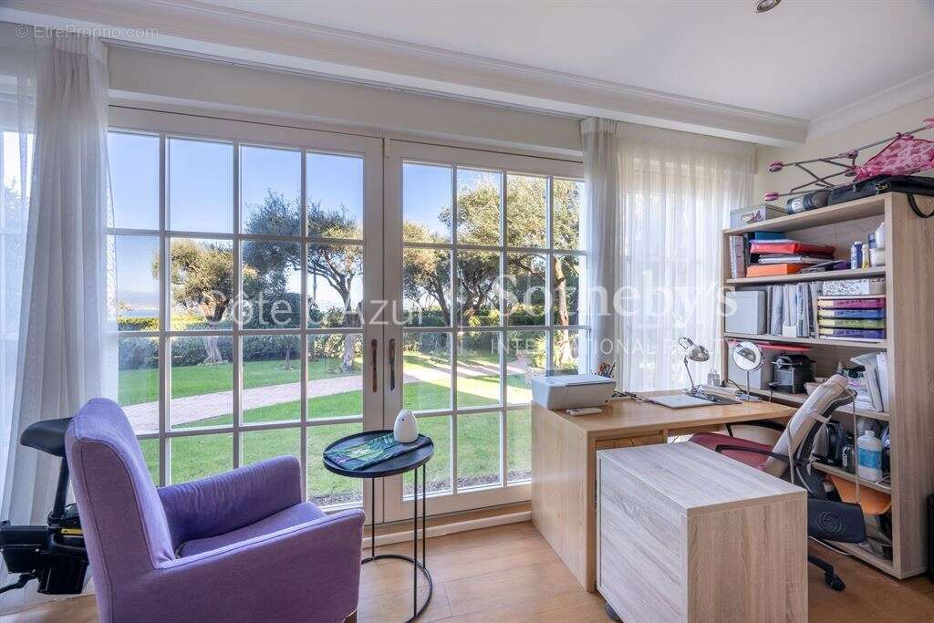 Maison à ANTIBES