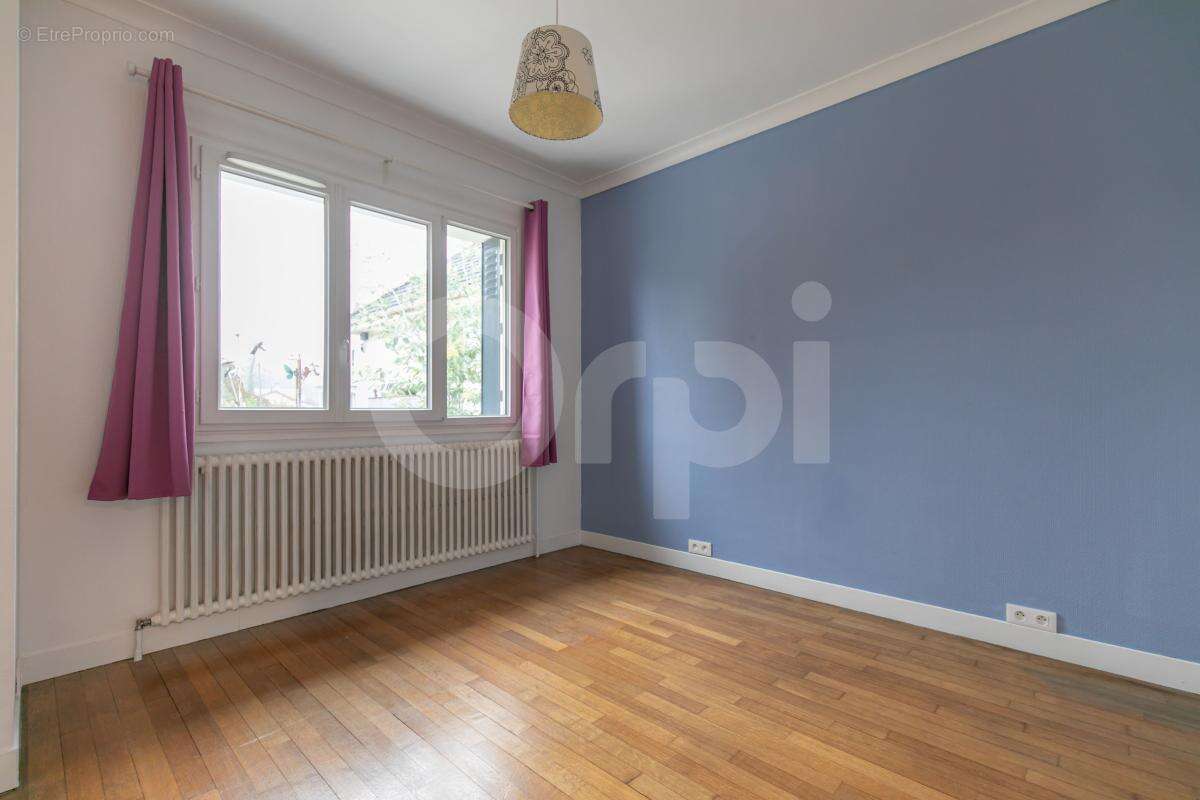 Maison à BOISSY-SAINT-LEGER