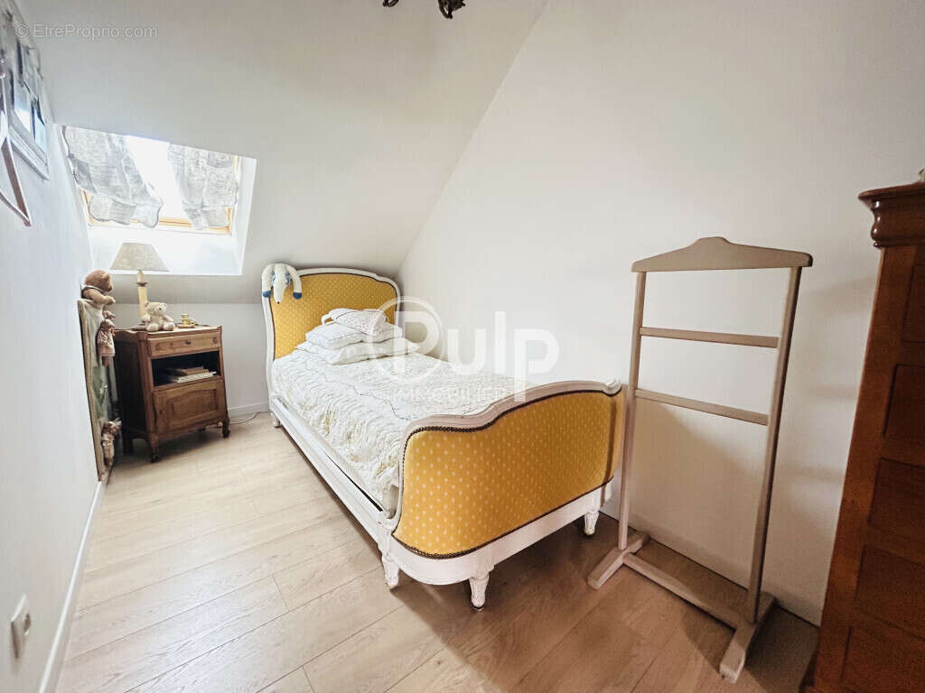 Appartement à SALLAUMINES