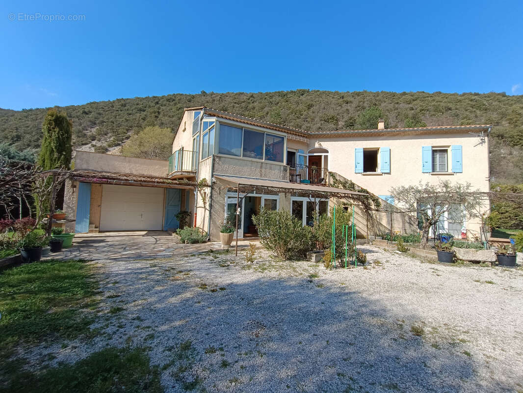 Savoillan / maison a vendre sur 1.3ha de terrain, vue imprenable - photo 6