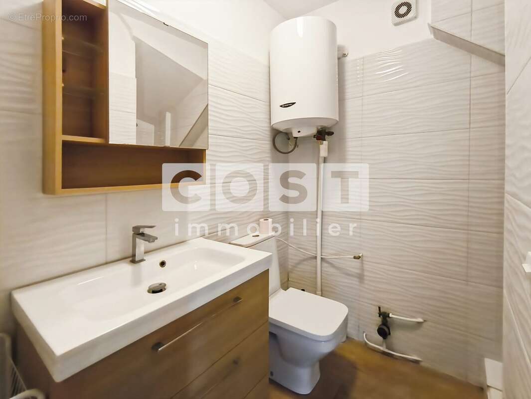 Appartement à COLOMBES