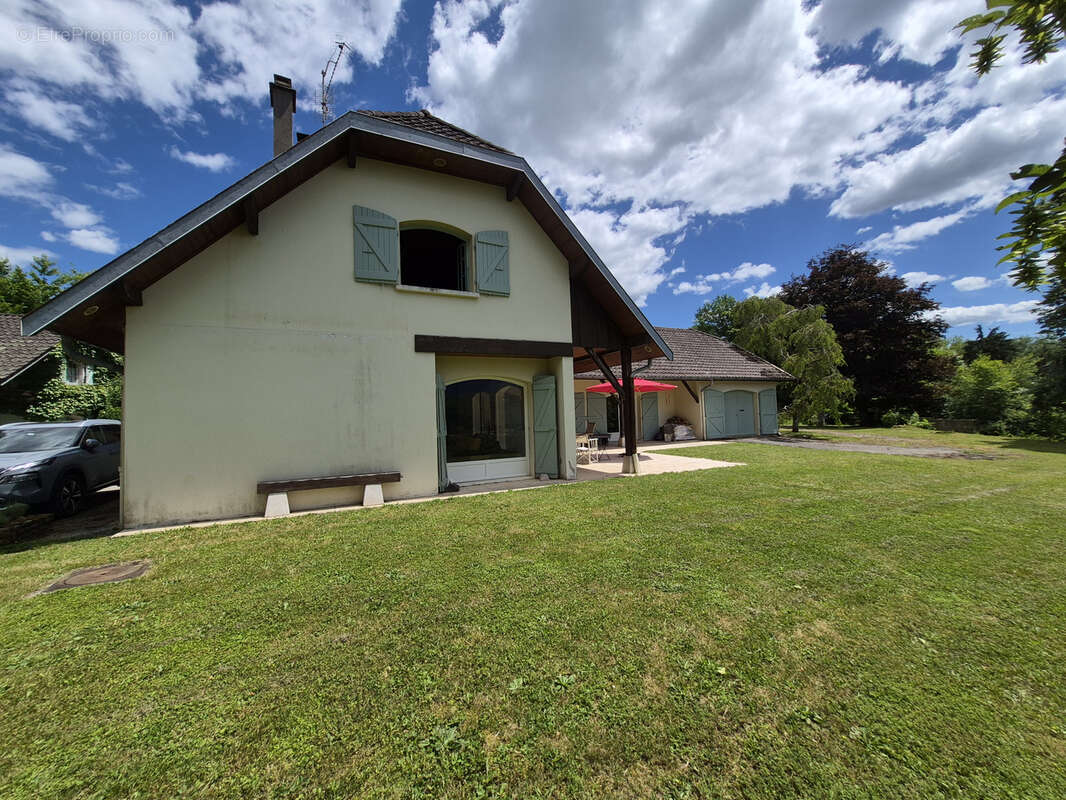 Maison à BELLEY