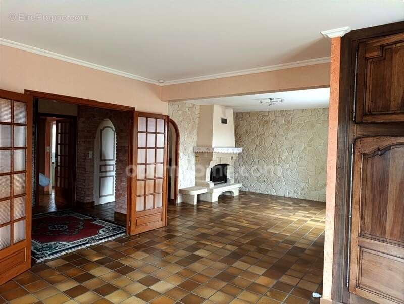 Maison à FONTENAY-LE-COMTE