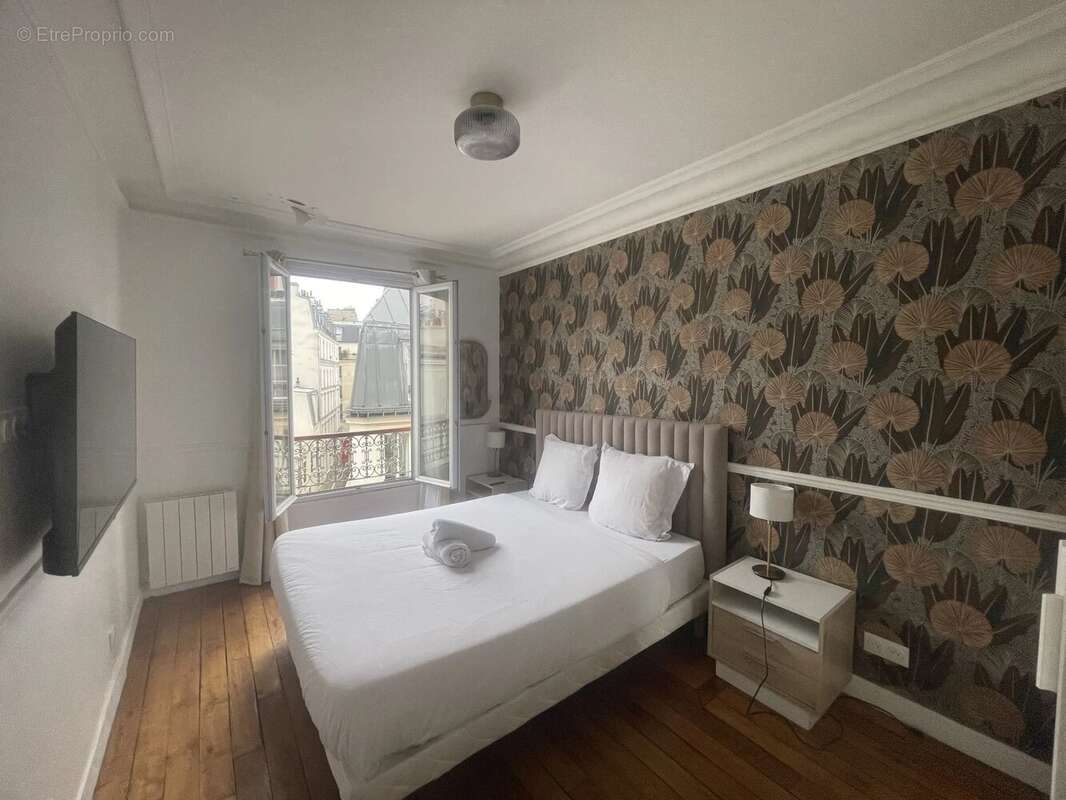 Appartement à PARIS-18E