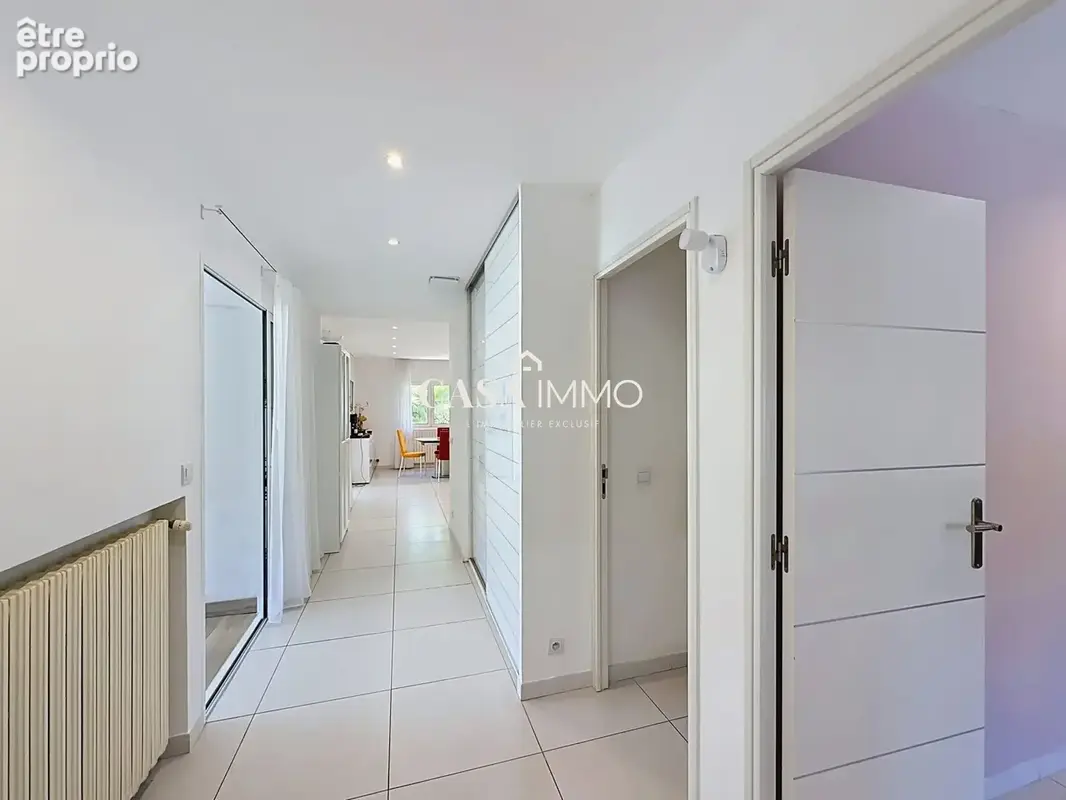 Maison 104 m² à Hyeres  - photo 8