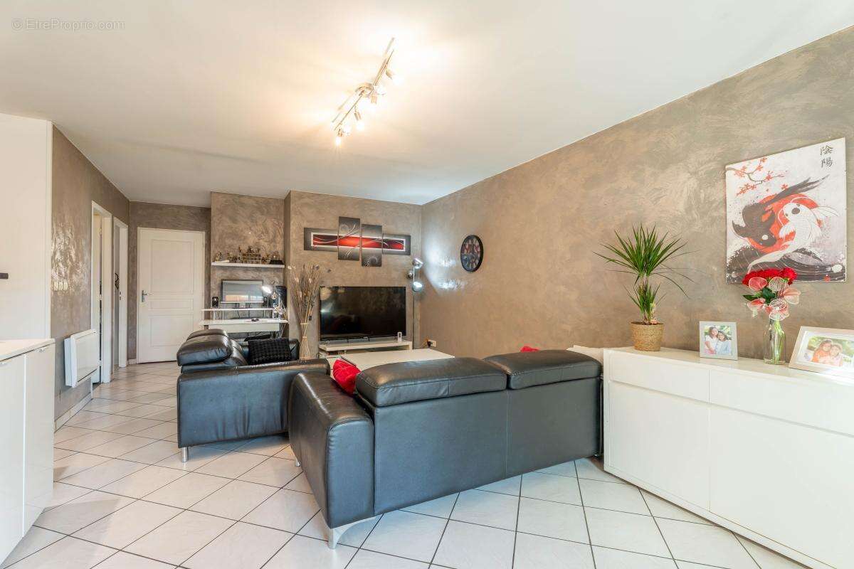 Appartement à SAIN-BEL