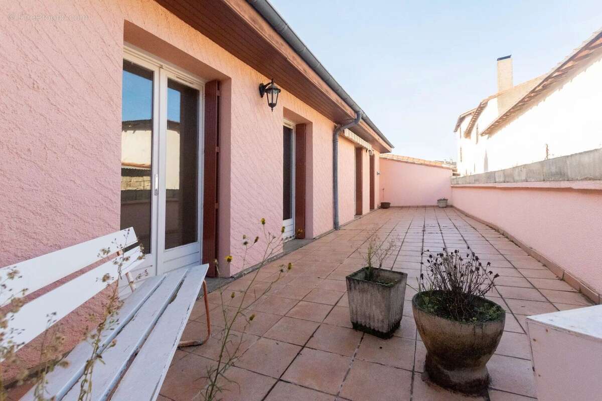 Maison à PONT-DU-CHATEAU