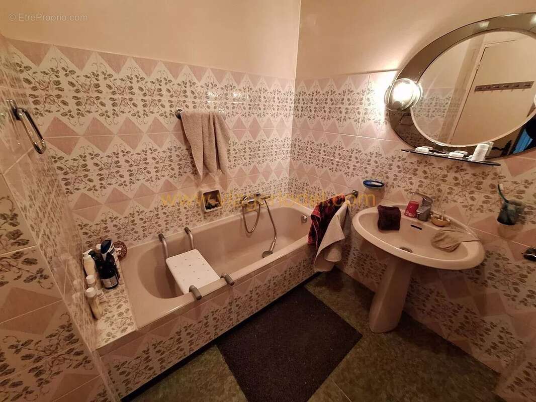 Appartement à FREJUS