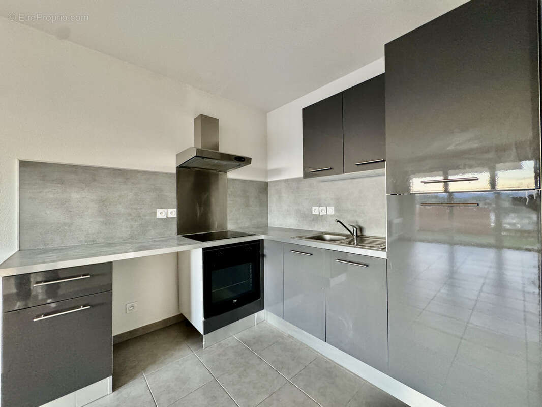 Appartement à PUGET-SUR-ARGENS