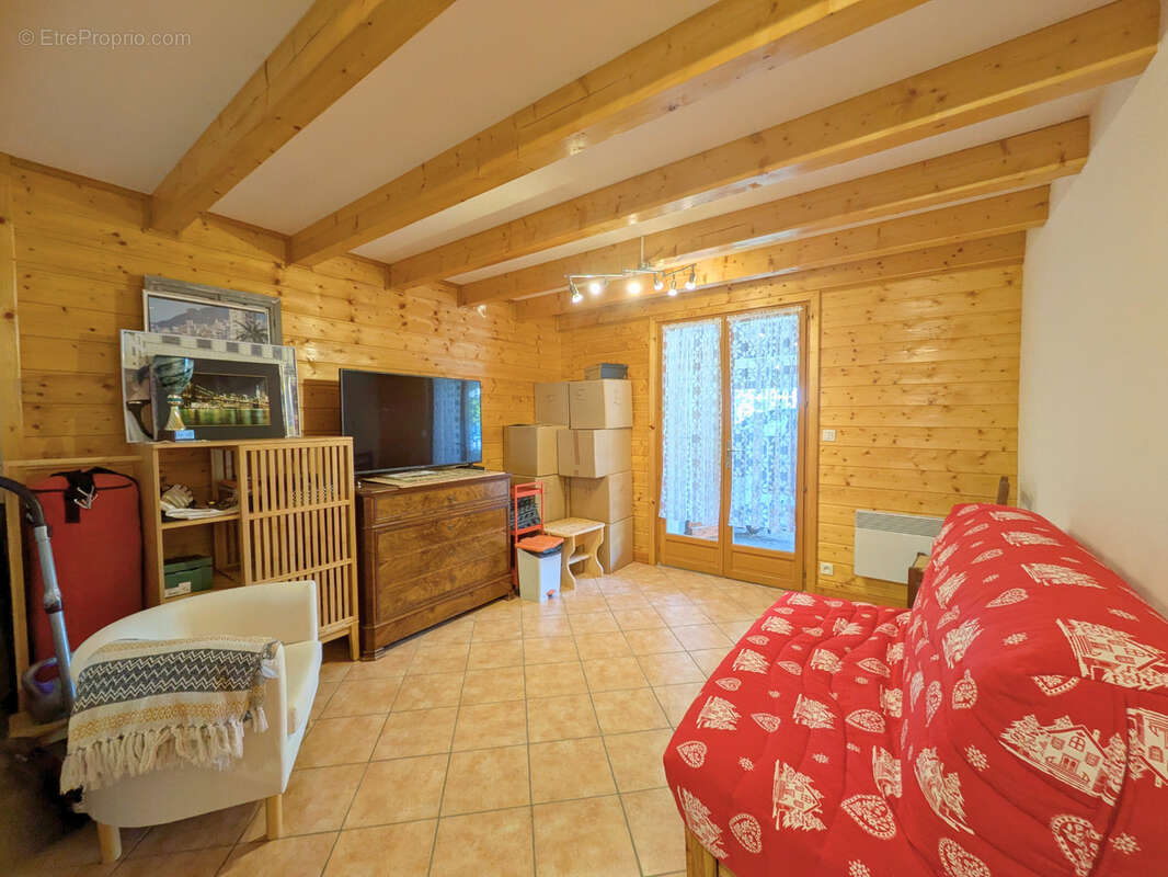 Maison à SAINT-MICHEL-DE-CHAILLOL