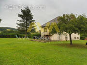 Maison à OZENX-MONTESTRUCQ