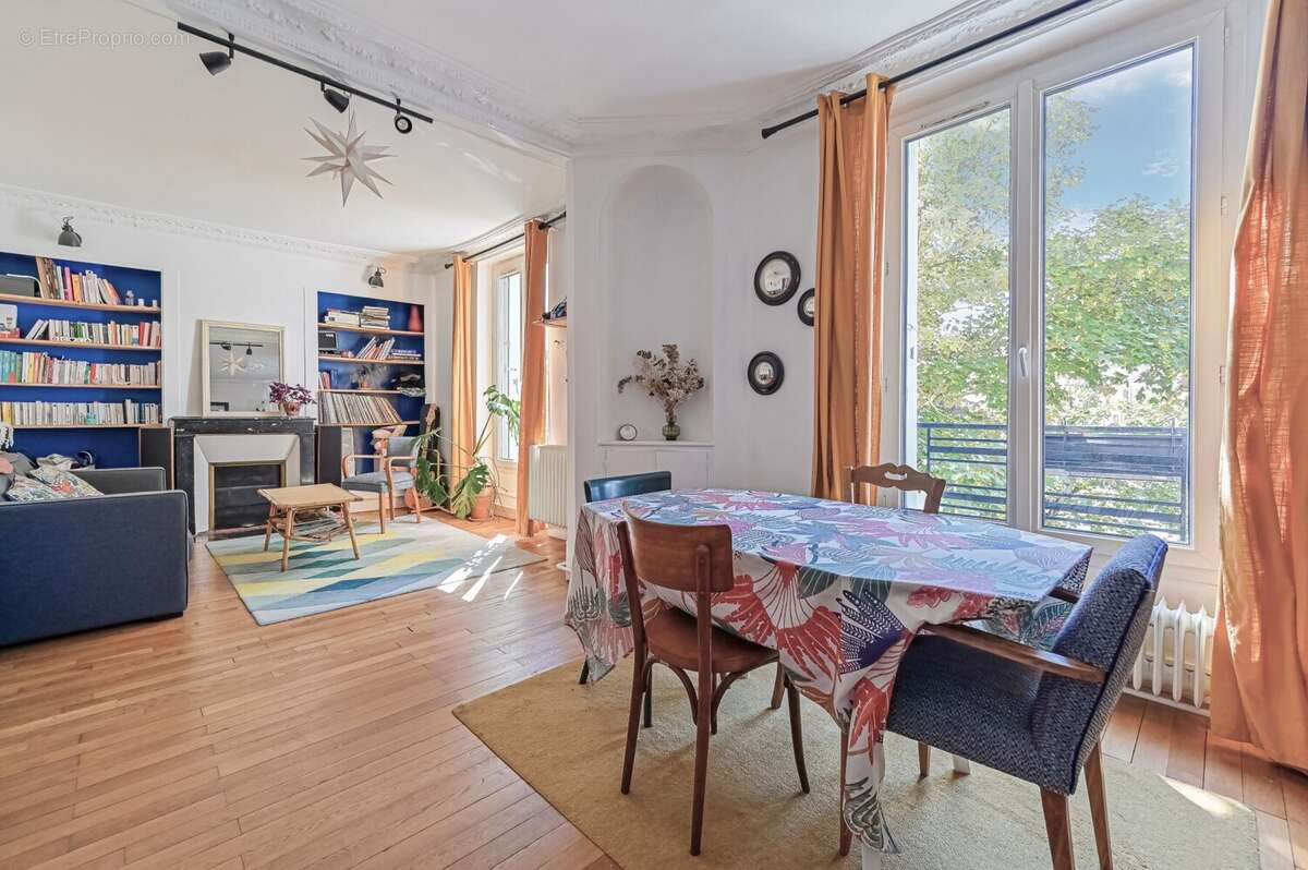 VIS_3042 - Appartement à LES LILAS