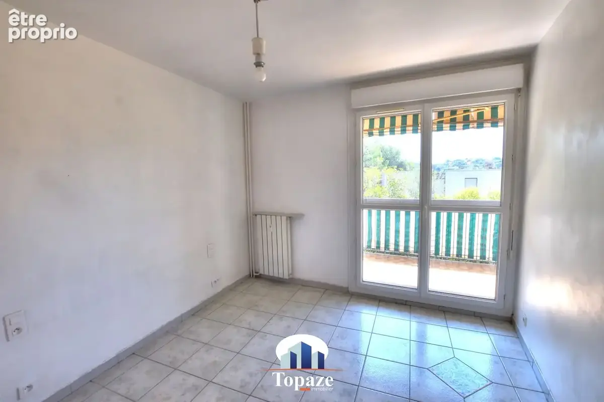 Appartement 4 pièces 91 m² à vendre à Saint-Raphael (83700) - photo 5
