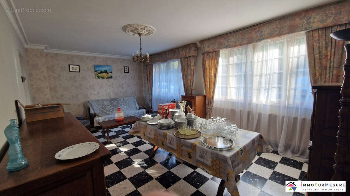 Maison à SAINT-POL-SUR-TERNOISE