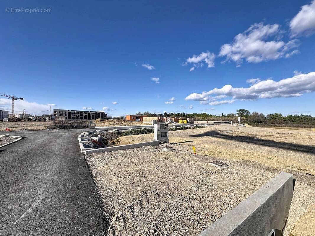 Photo 1 - Terrain à MAUGUIO