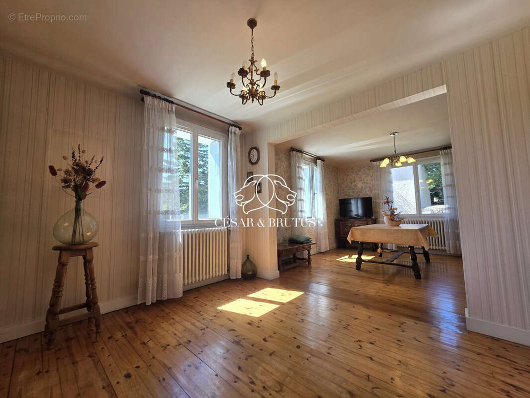 Maison 130 m² à Rosieres  - photo 6