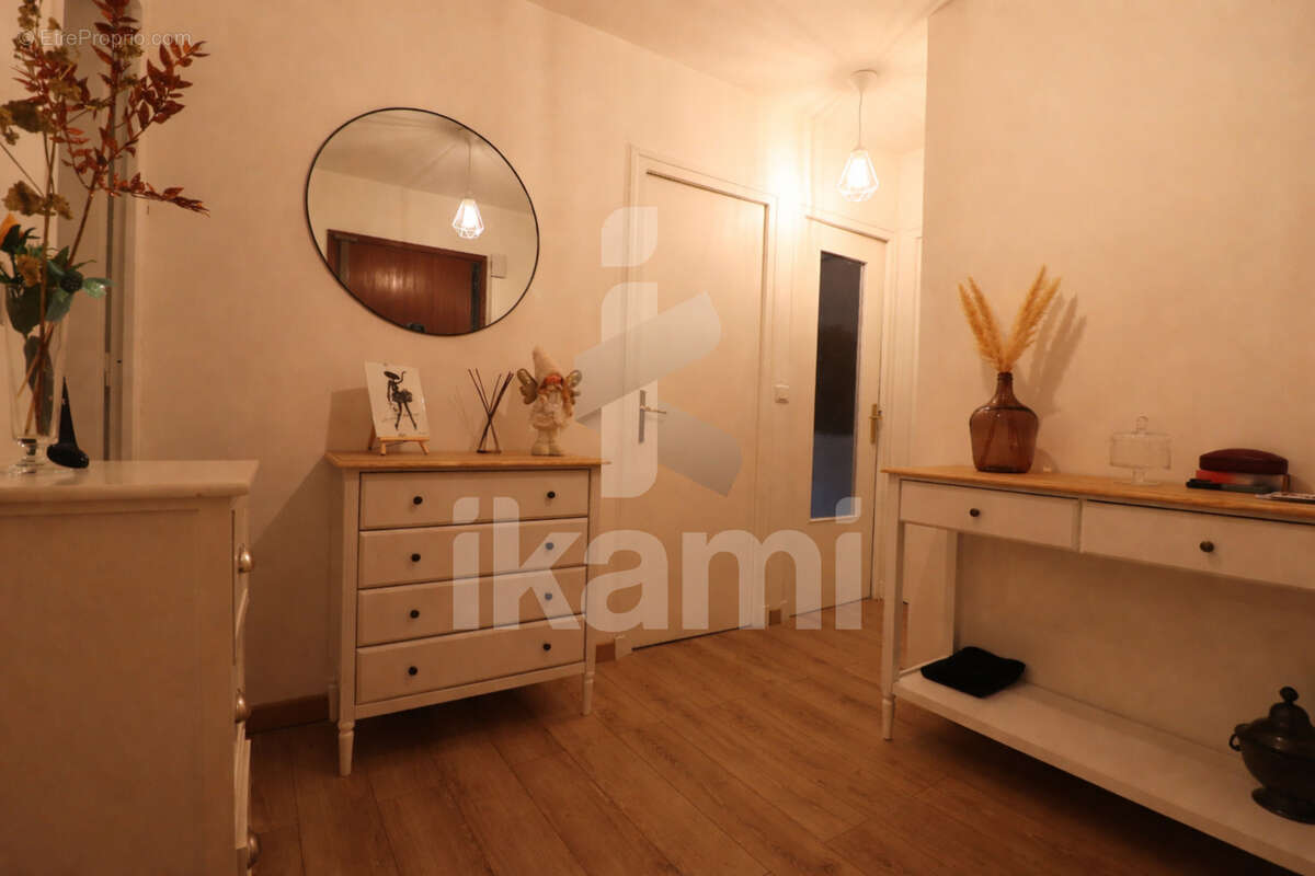 Appartement à ROUSSILLON