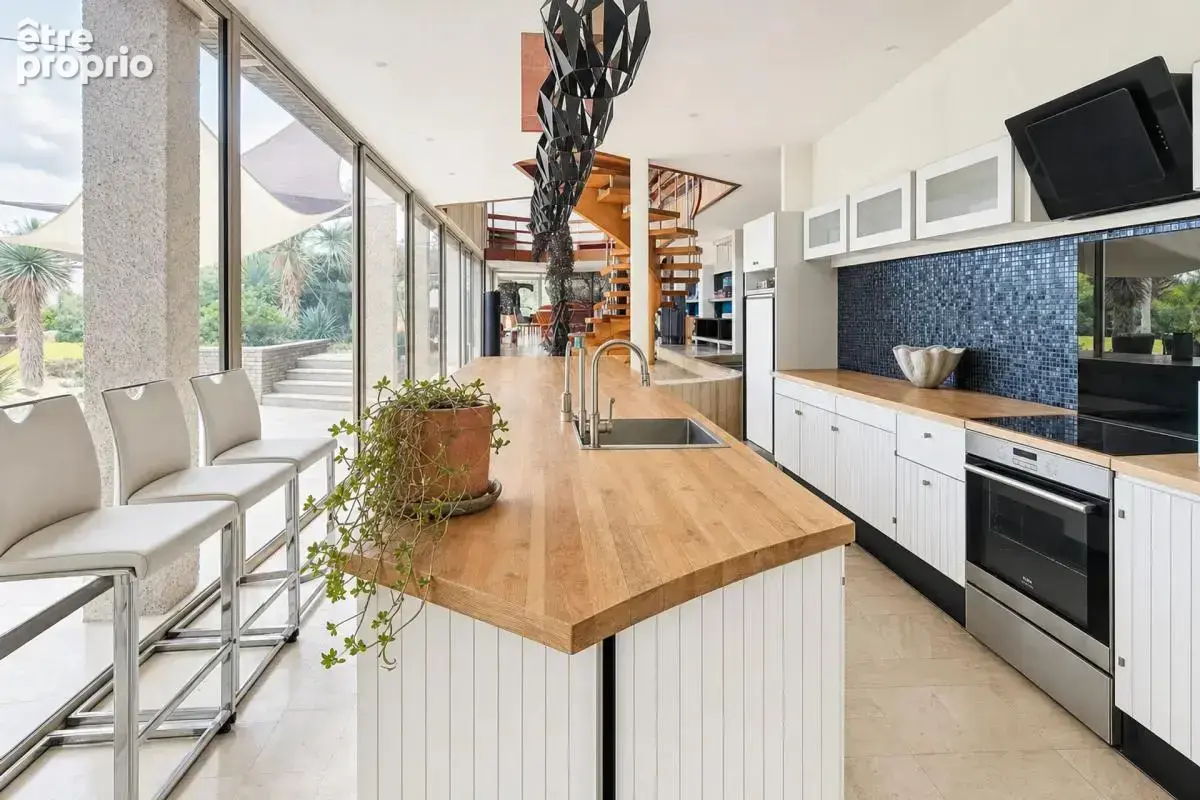 Maison 12 pièces, 617 m² avec jardin à Roquefort - photo 11