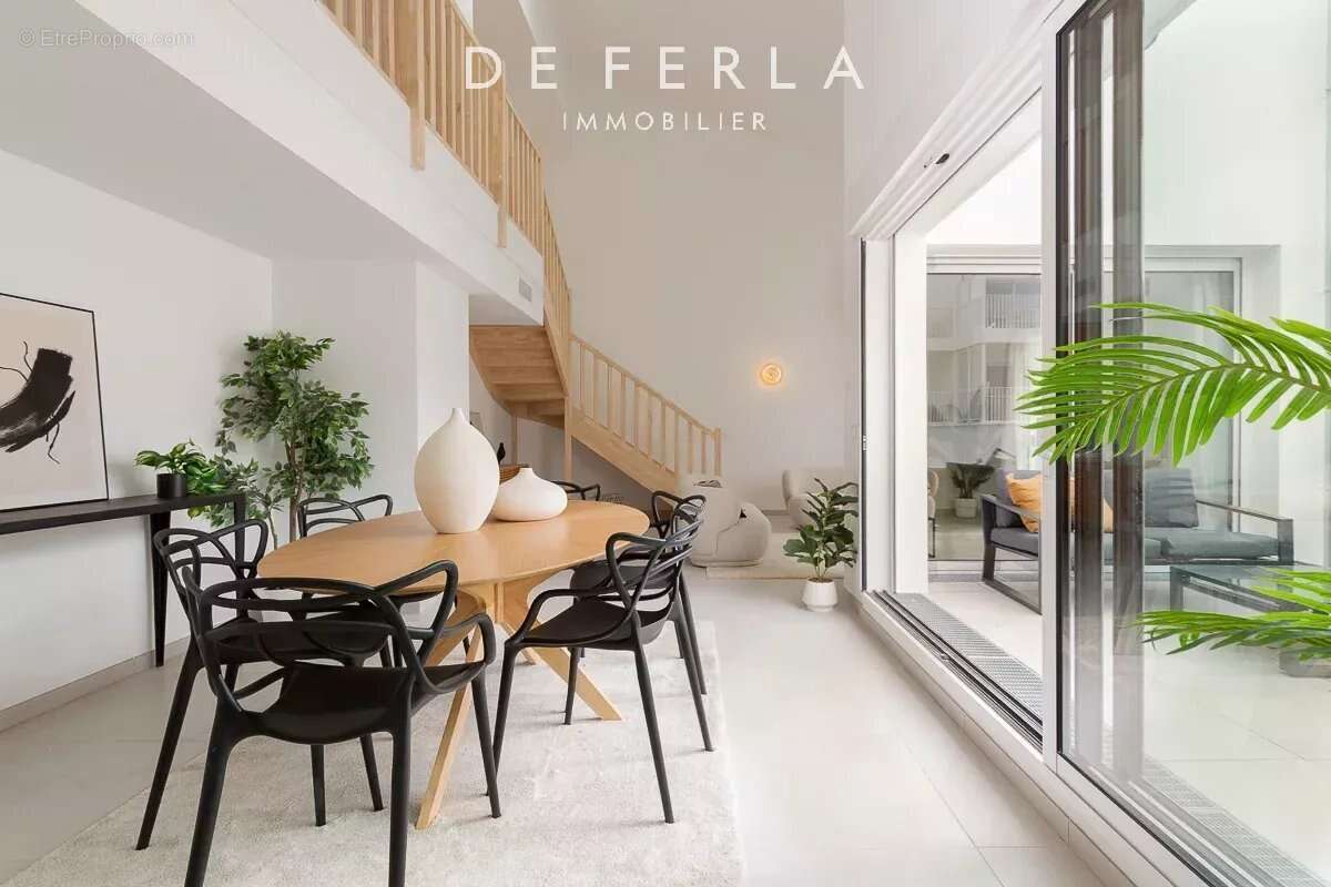 Appartement à MARSEILLE-6E