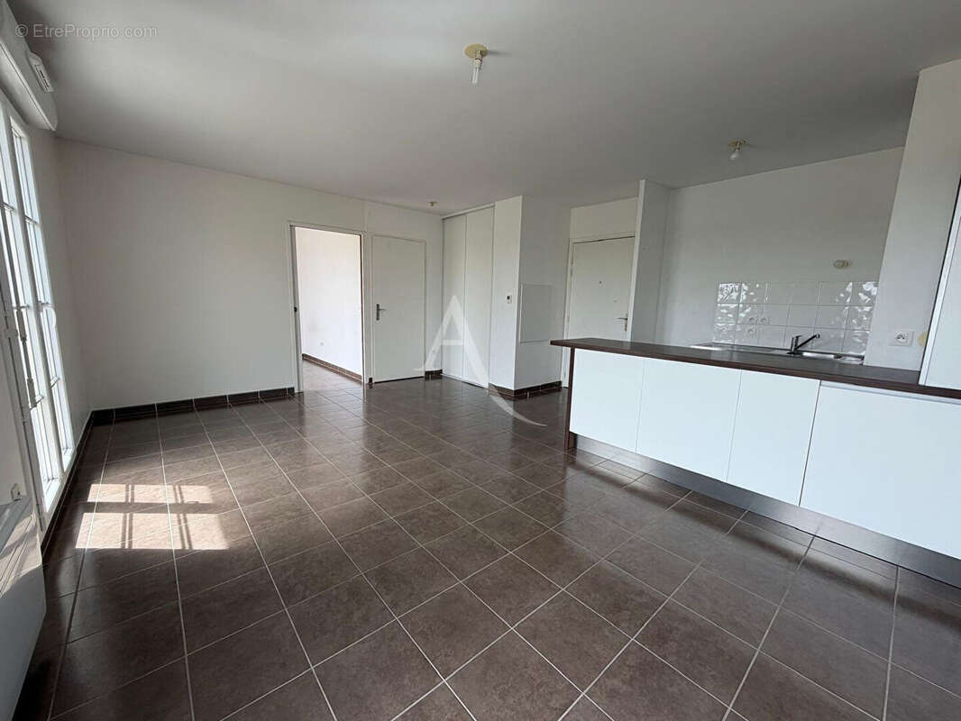 Appartement à SERRIS