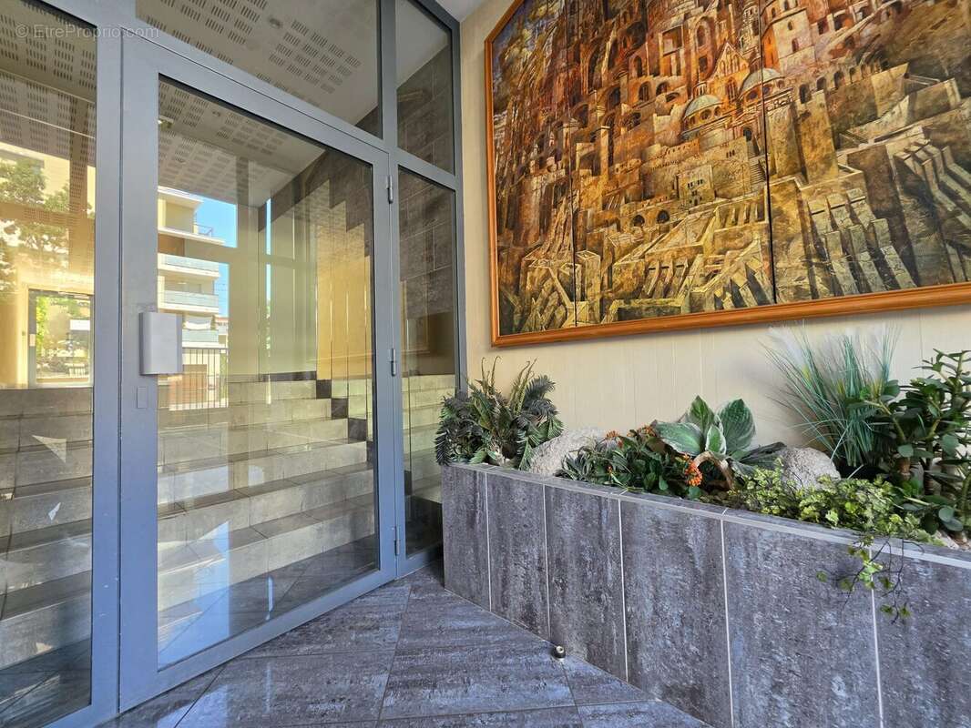 Appartement 26 m² à Villeurbanne  - photo 3