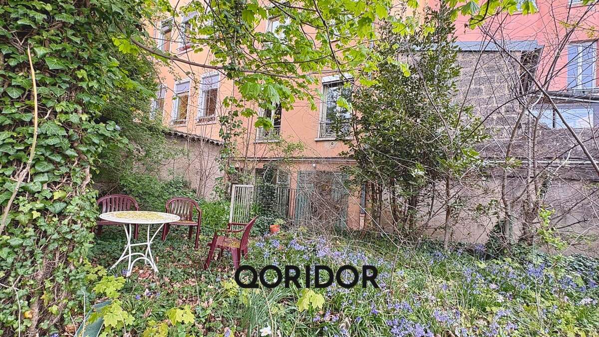 Appartement à LYON-5E