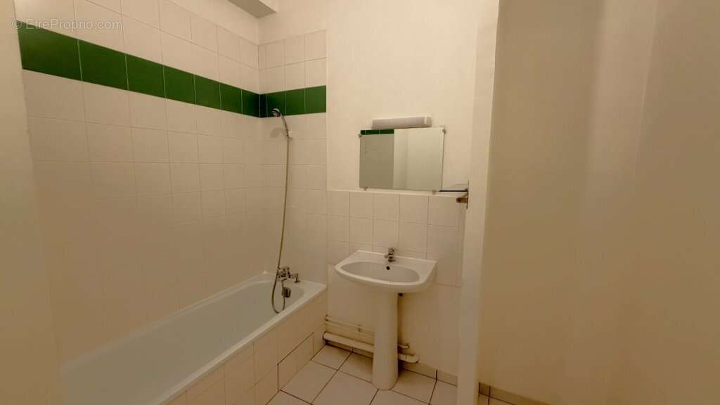 Appartement à LYON-6E