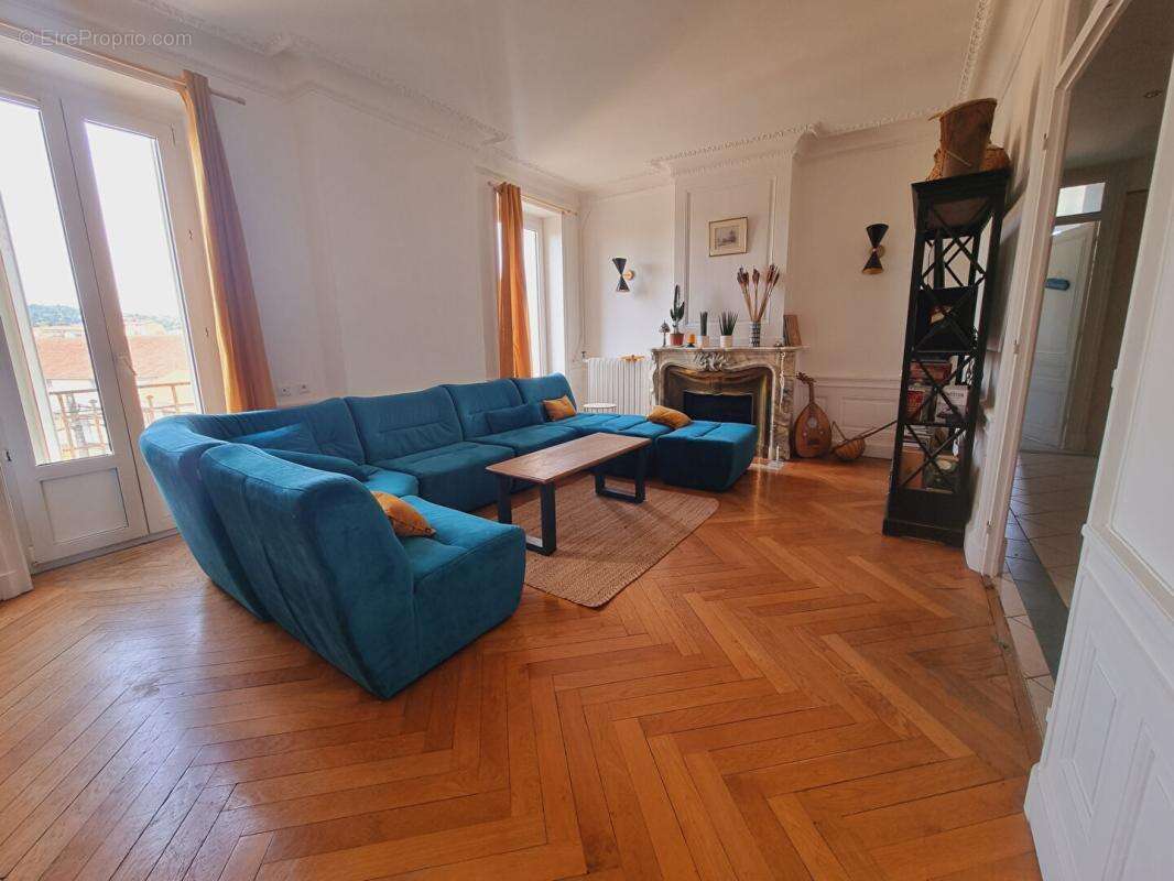Appartement à VILLEFRANCHE-SUR-SAONE