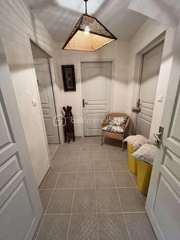 Maison à SAINT-MARTIN-DES-CHAMPS