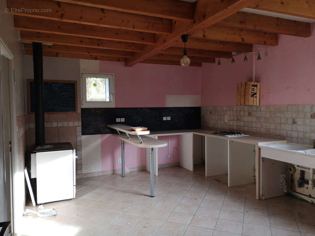 Maison à MENOMBLET