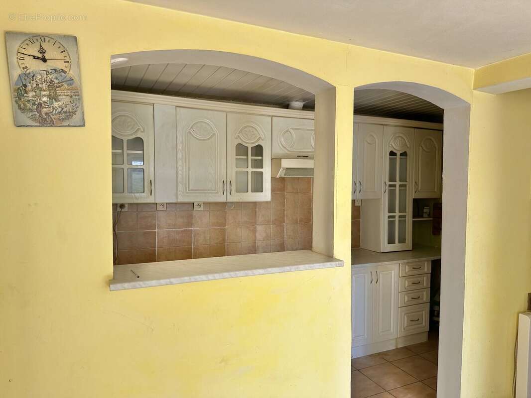 Maison à NANTEUIL-EN-VALLEE