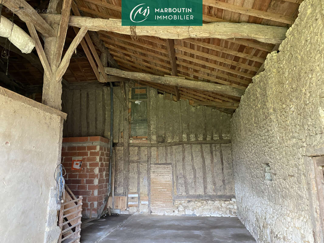 Maison à MAUVEZIN-SUR-GUPIE