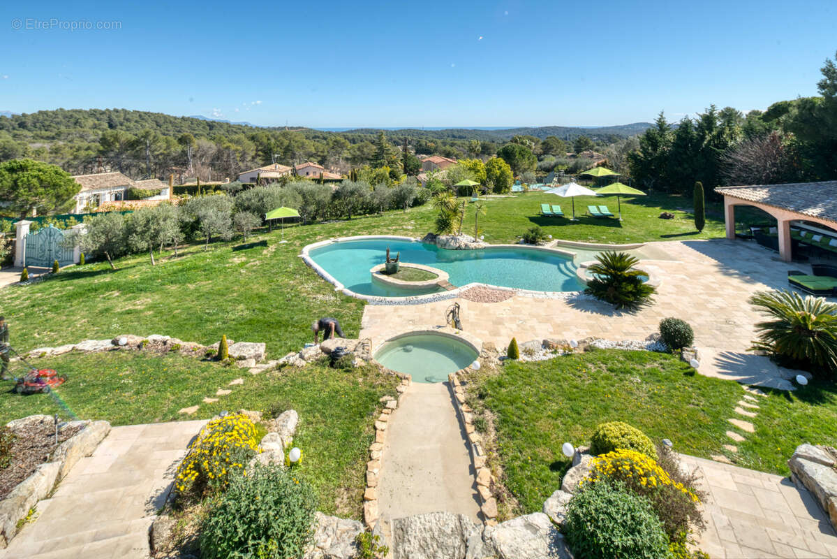  villa exceptionnelle a mougins  12 720 000 € - photo 2