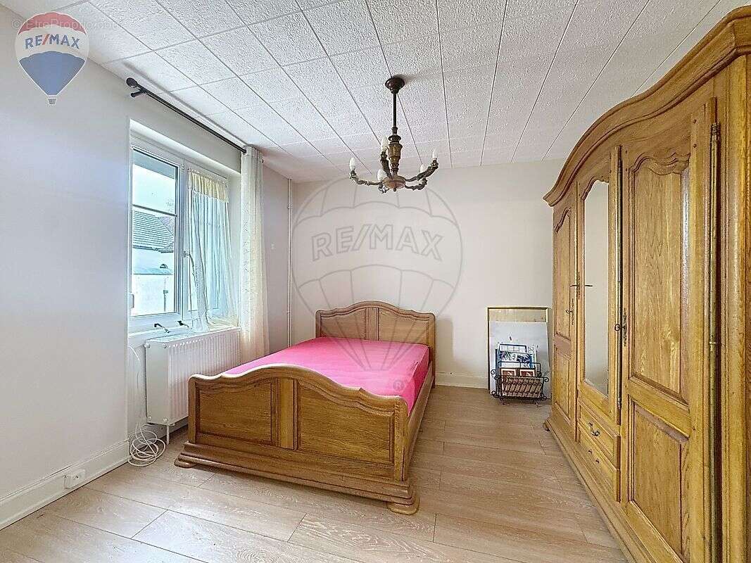 Maison à MORSCHWILLER-LE-BAS