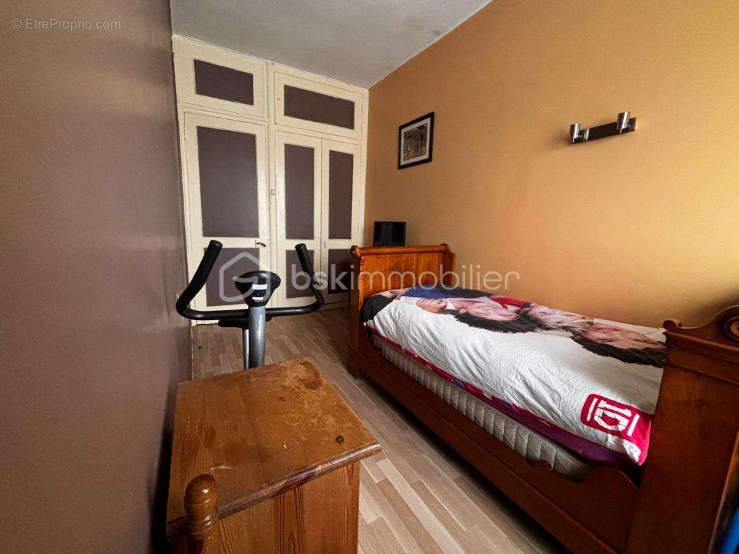 À Vendre : Maison de Ville avec Fort Potentiel – 115m² environ - photo 11