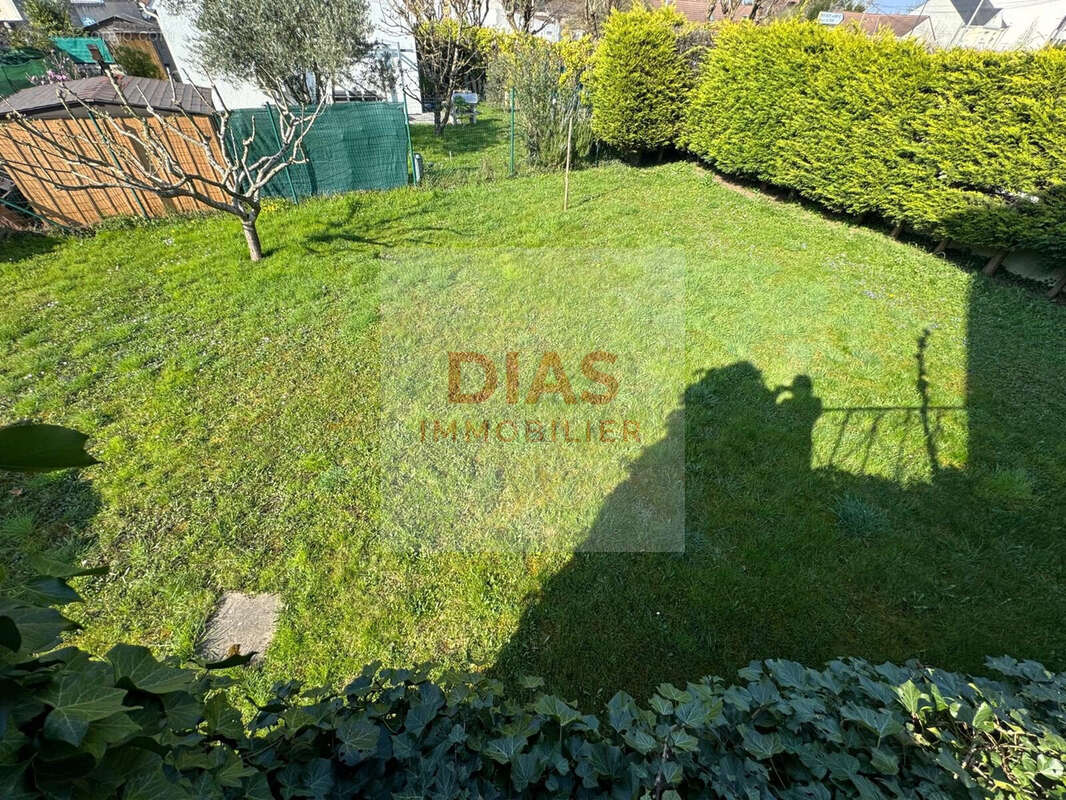 Maison à PONTAULT-COMBAULT