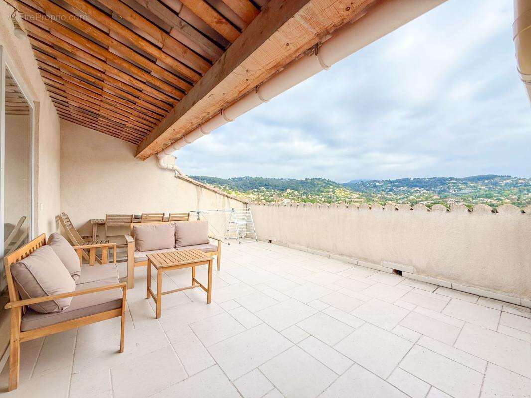 Maison à LA COLLE-SUR-LOUP