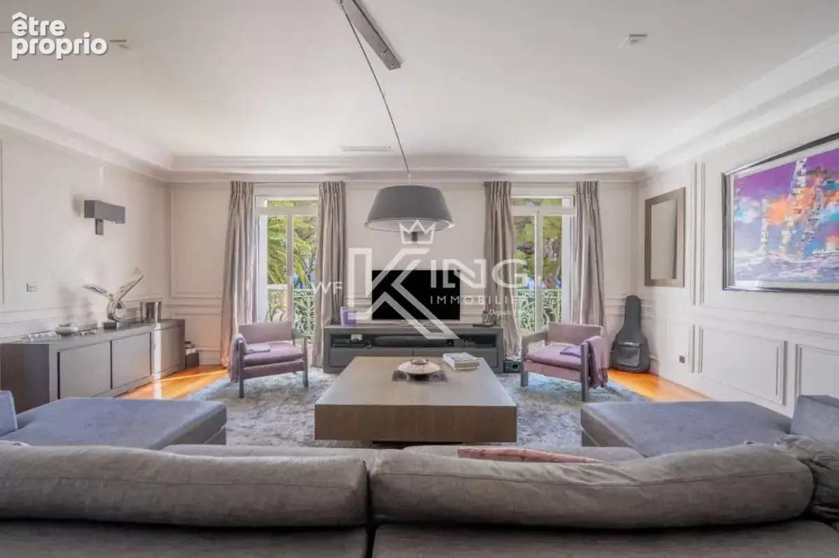 Saint Raphael appartement de prestige de 295 m² avec accès privé par ascenseur. pleine vue mer et triple garages - photo 2