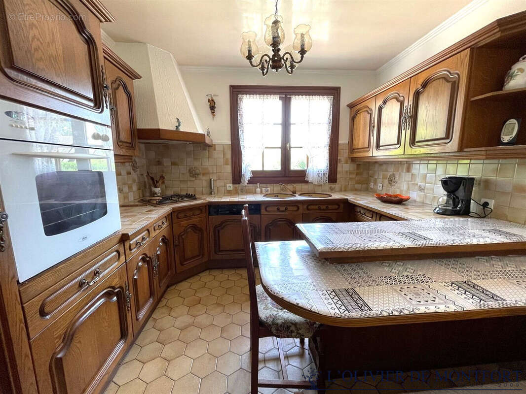 Maison individuelle de 8 pièce(s) 195 m2 - photo 8