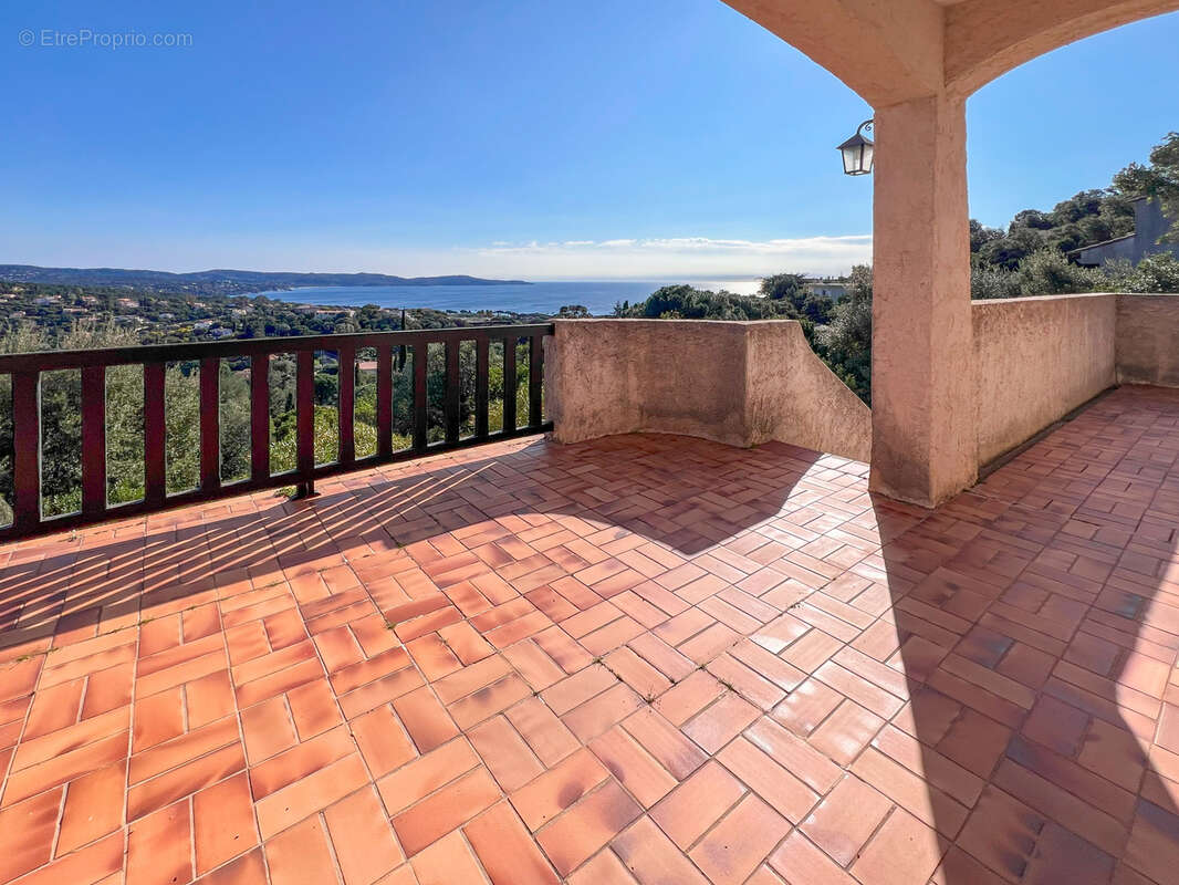 Maison à CAVALAIRE-SUR-MER