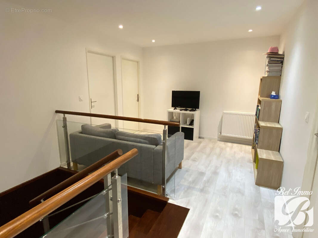 Maison à BOURG-SAINT-CHRISTOPHE