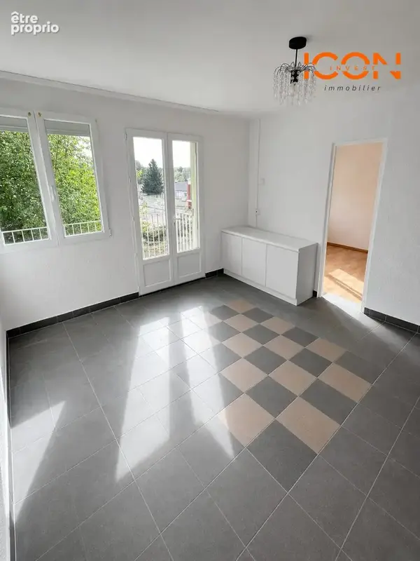Appartement 64 m² à Belfort  - photo 2