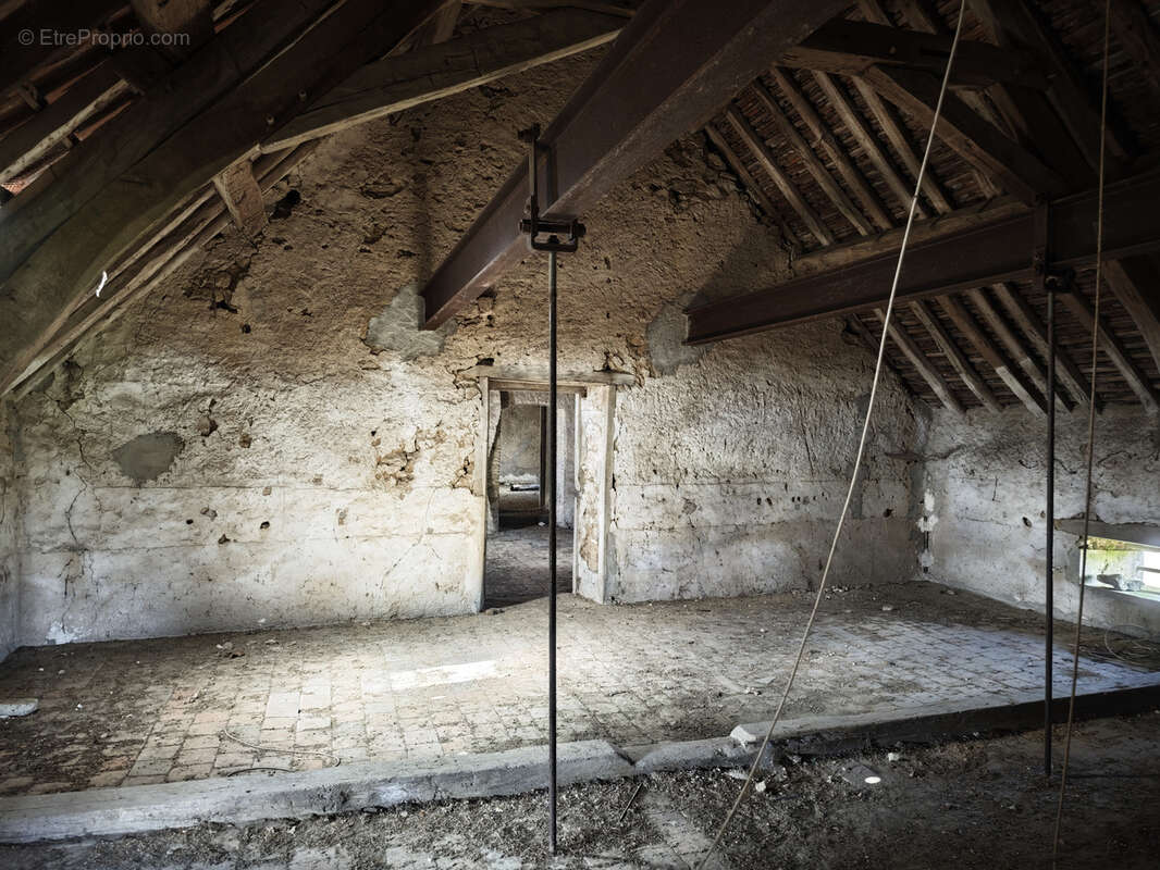 Maison à CHATILLON-EN-BAZOIS