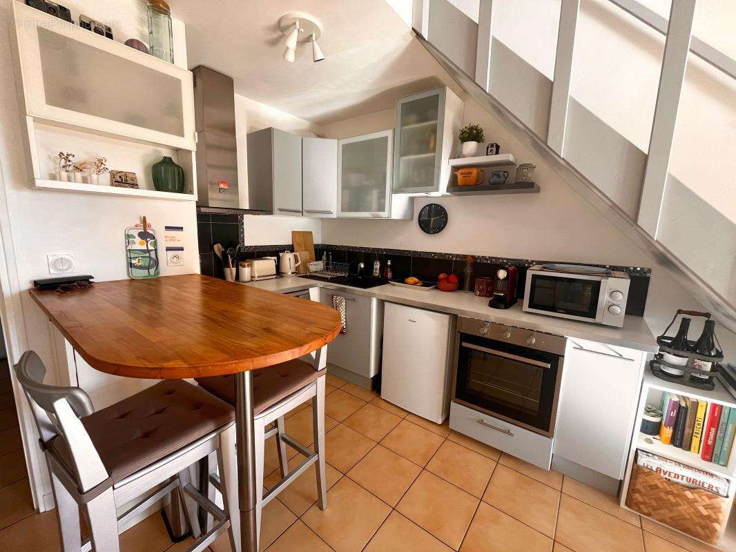Appartement à SIX-FOURS-LES-PLAGES
