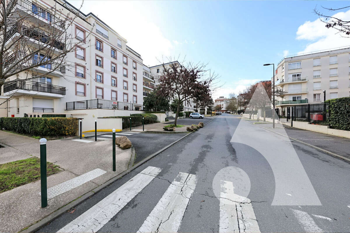 Appartement à CORBEIL-ESSONNES